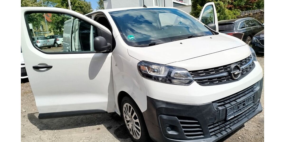 Opel Vivaro 99.000 km 12.614 &euro; Oranienburg 16515