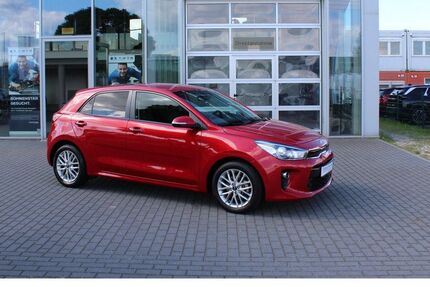 Kia Rio 55.369 km 12.999 € Potsdam 14482