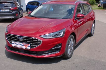 Ford Focus 4.500 km 26.990 &euro; Hessisch Oldendorf 31840