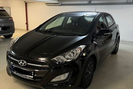 Hyundai i30 156.000 km 6.500 &euro; Mannheim 68159