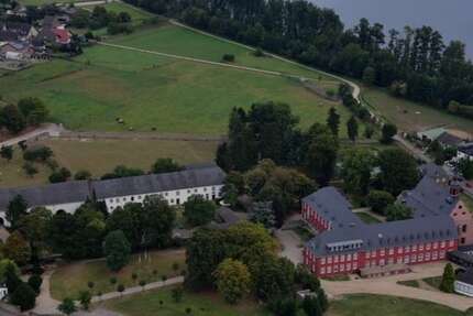 Grundstück zu verkaufen in Zülpich 1.343.680 € 3952 m² zimmer