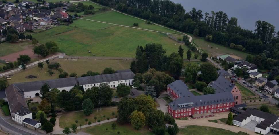 Grundstück zu verkaufen in Zülpich 1.343.680 € 3952 m² zimmer