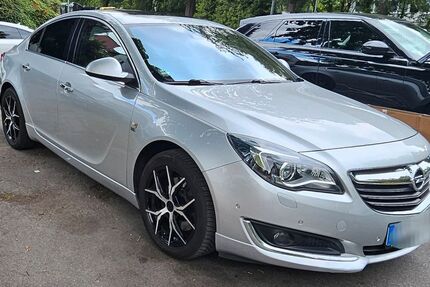 Opel Insignia 150.500 km 9.800 &euro; Kassel 34127