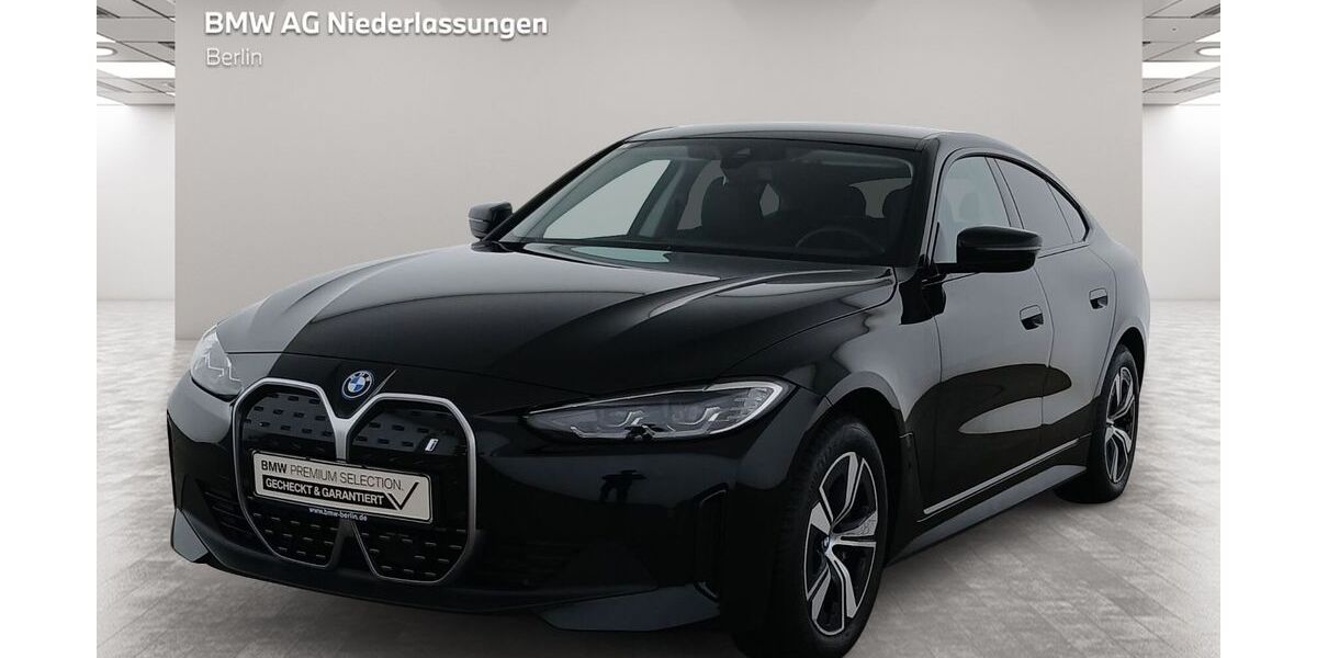 BMW i4 12.327 km 41.400 &euro; Berlin 14057