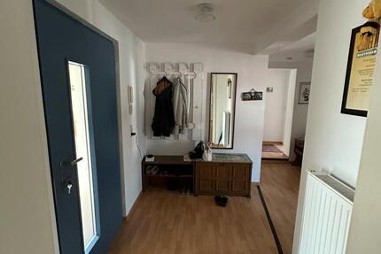 Wohnung Erbach - 4 Zimmer, 100 m&sup2;, 1.000&euro; | Angebot:25047854