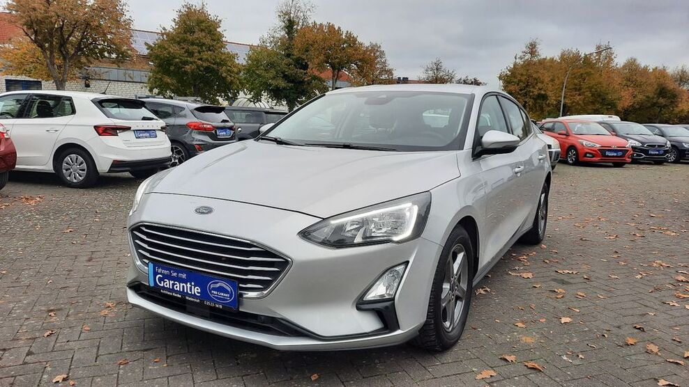 Ford Focus 22.000 km 16.950 € Wadersloh 59329