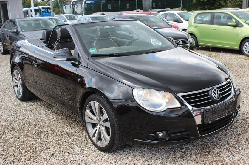 VW Eos 214.000 km 3.790 € Paderborn 33106