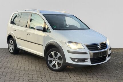 VW Touran 199.000 km 3.950 &euro; Peine 31226