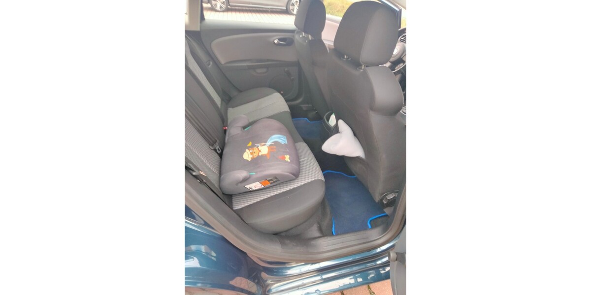 Seat Leon 165.100 km 3.600 &euro; Senftenberg 01968