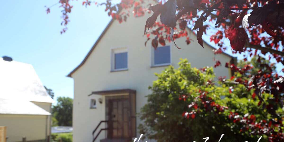 Einfamilienhaus Lichtenstein/Sachsen Sachsen - 4.5 Zimmer, 111 m&sup2;, 1.300&euro; | Angebot:27476138