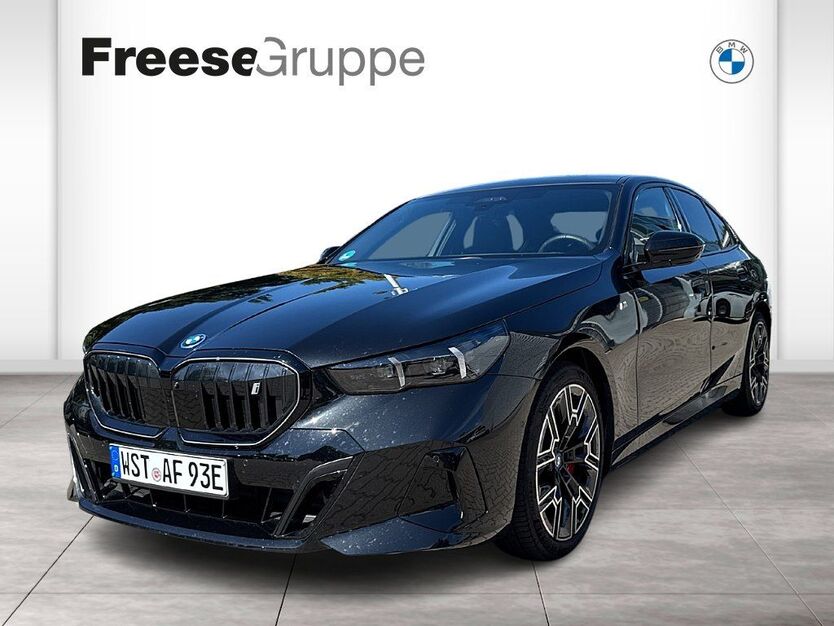BMW i5 15.900 km 70.990 € Westerstede 26655
