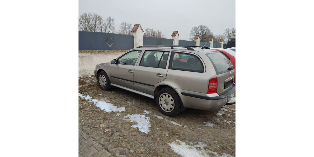 Skoda Octavia 217.000 km 800 &euro; Geisenfeld 85290