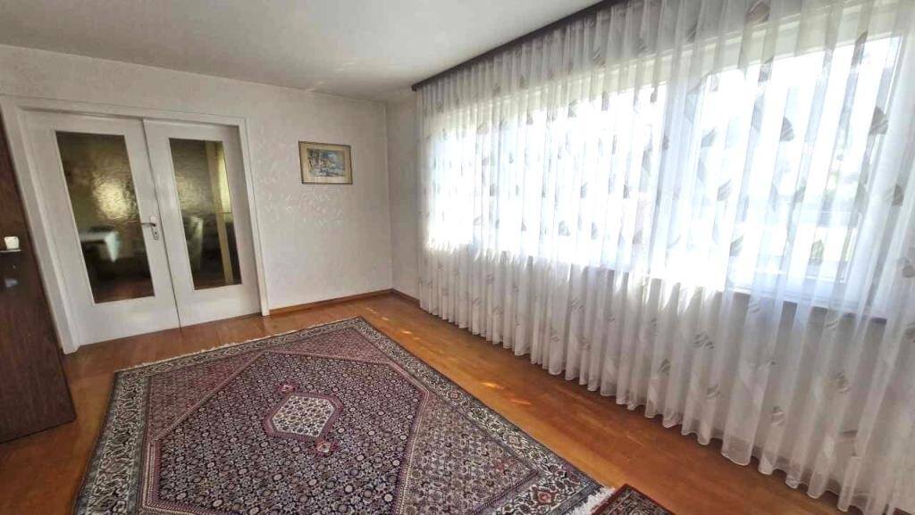 Einfamilienhaus Pfullingen - 6 Zimmer, 143 m&sup2;, 565.000&euro; | Angebot:26674169