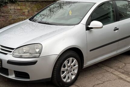 VW Golf 147.600 km 4.950 &euro; Krefeld 47799