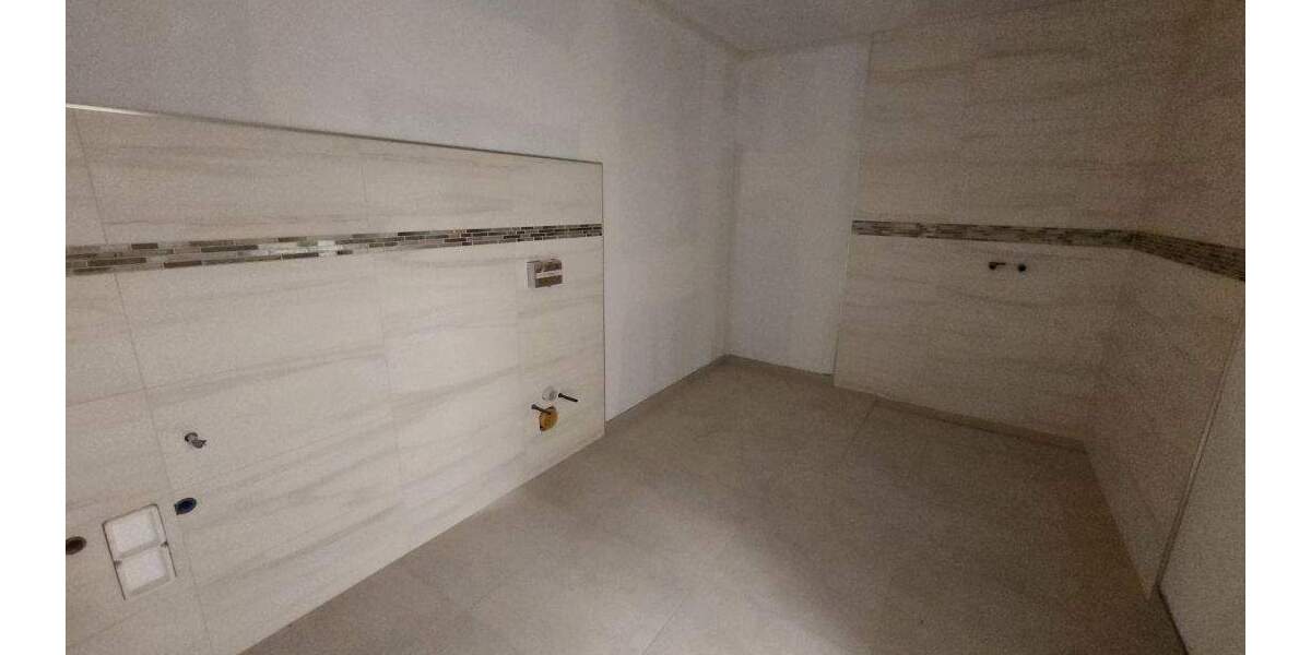 Gewerbeobjekt Eisenach - 7 Zimmer, 272 m&sup2;, 1.905&euro; | Angebot:25731715