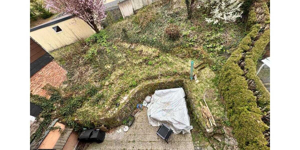 Reihenhaus Suhl - 5 Zimmer, 210 m&sup2;, 1.150&euro; | Angebot:26336041