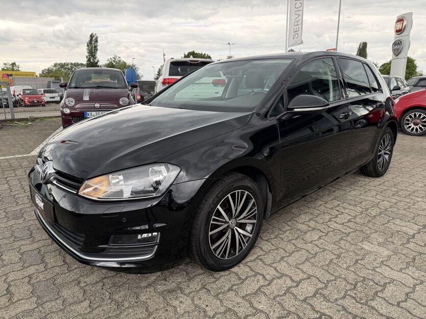VW Golf 128.400 km 11.980 € Bruchsal 76646