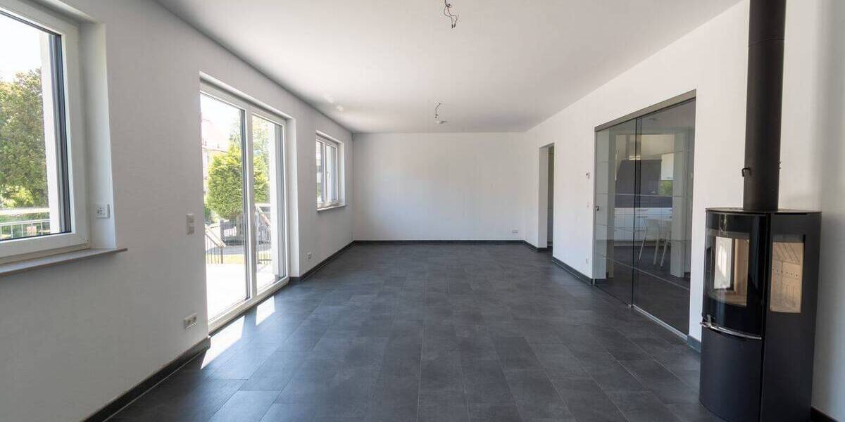Einfamilienhaus Leipzig / Lößnig Lößnig - 7 Zimmer, 200 m&sup2;, 2.997&euro; | Angebot:26826188