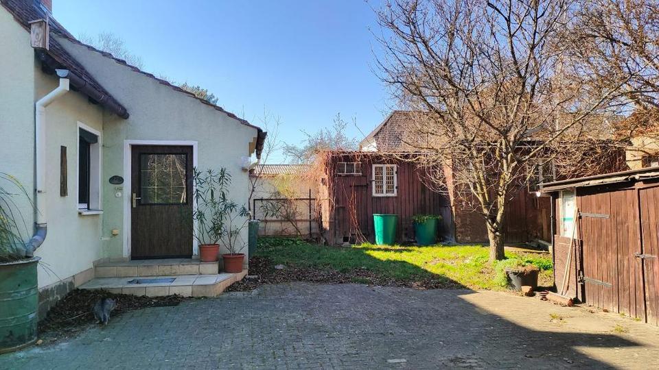 Doppelhaushälfte Löbau - 5 Zimmer, 90 m&sup2;, 51.000&euro; | Angebot:26847389
