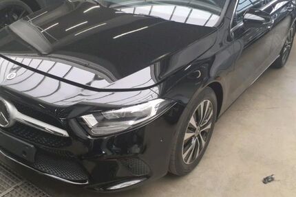 Mercedes-Benz A 180 27.000 km 24.470 &euro; Helmstedt 38350