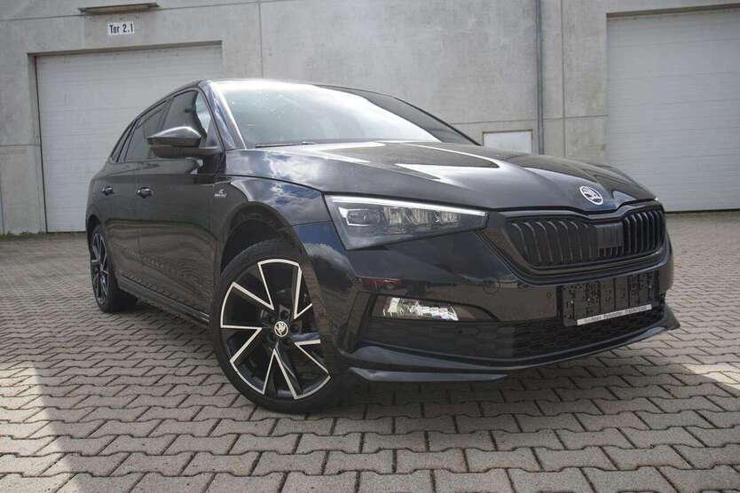 Skoda Scala 48.000 km 18.950 € Parkstetten 94365