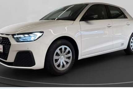 Audi A1 49.718 km 19.490 € Köln (Raderberg) 50968