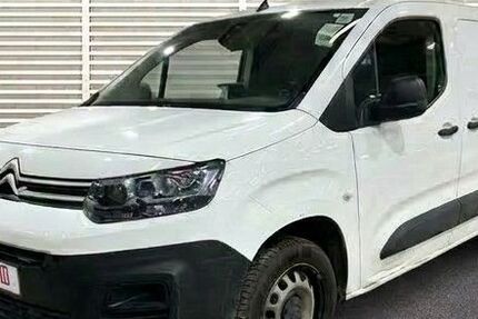 Citroen Berlingo 40.369 km 9.488 &euro; Frankfurt am Main 60386