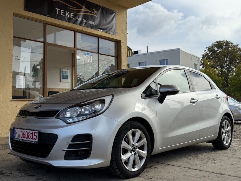 Kia Rio 85.000 km 7.450 € Hannover 30629