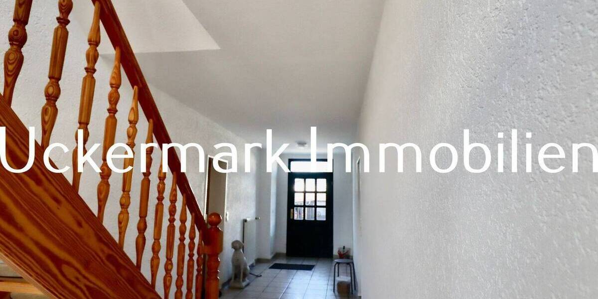 Etagenwohnung Zehdenick - 2 Zimmer, 64 m&sup2;, 129.000&euro; | Angebot:25880925
