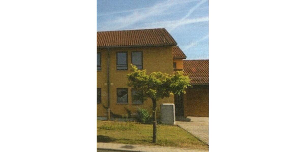 Doppelhaushälfte Schweinfurt Bellevue - 3 Zimmer, 86 m&sup2;, 1.200&euro; | Angebot:25165656