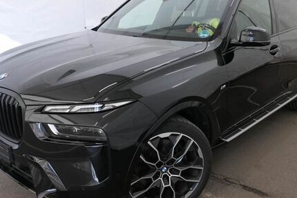 BMW X7 23.849 km 89.940 &euro; Marl 45770