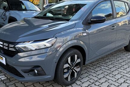 Dacia Sandero 3.900 km 18.490 &euro; Bautzen 02625