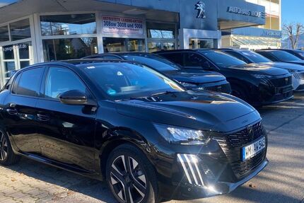 Peugeot 208 4.000 km 27.350 &euro; Penzberg 82377