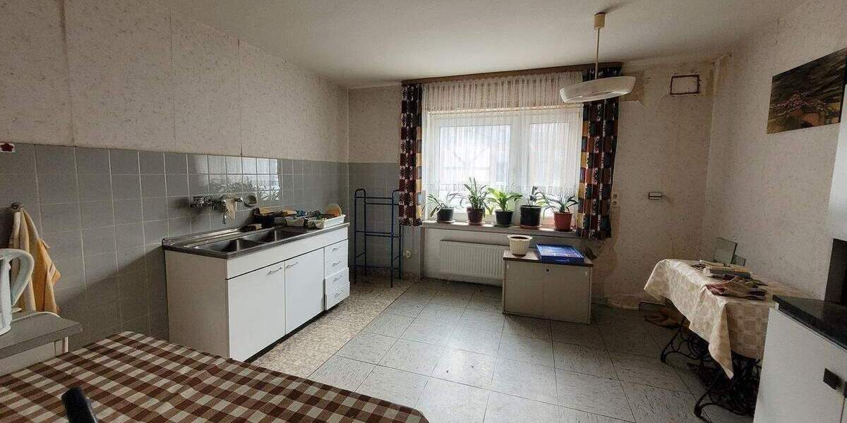 Gewerbeobjekt Niederaula Mengshausen - 310.000&euro; | Angebot:25898636