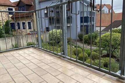 Wohnung zum Kaufen in Treuchtlingen 235.000 € 86.5 m² 3 zimmer