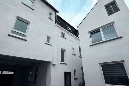 Wohnung zum Kaufen in Koblenz 259.000 € 85.4 m² 4 zimmer