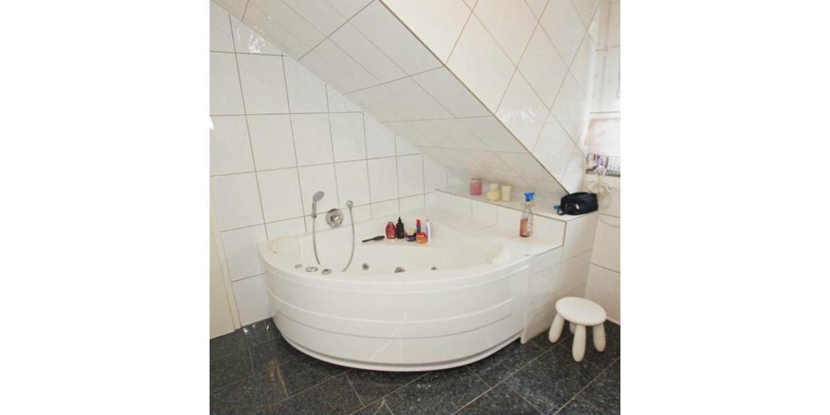 Modernes freistehendes Einfamilienhaus in Lohfelden 5 zimmer