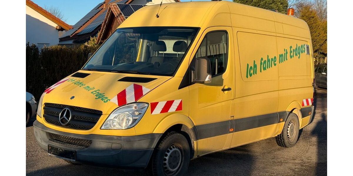 Mercedes-Benz Sprinter 217.000 km 6.980 &euro; Uttenhofen bei Schwäbisch Hall 74538