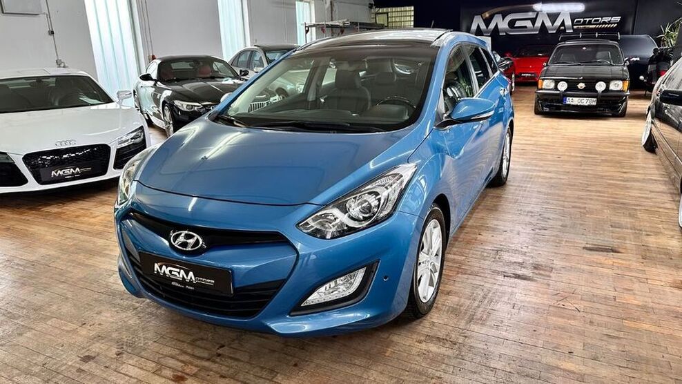 i30