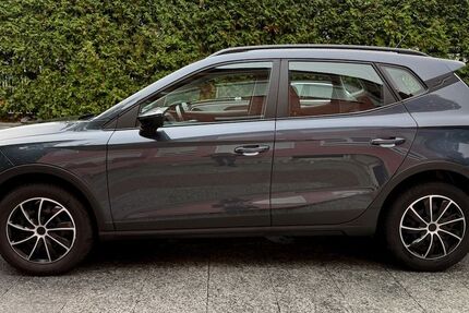 Seat Arona 78.000 km 9.980 € München 81827