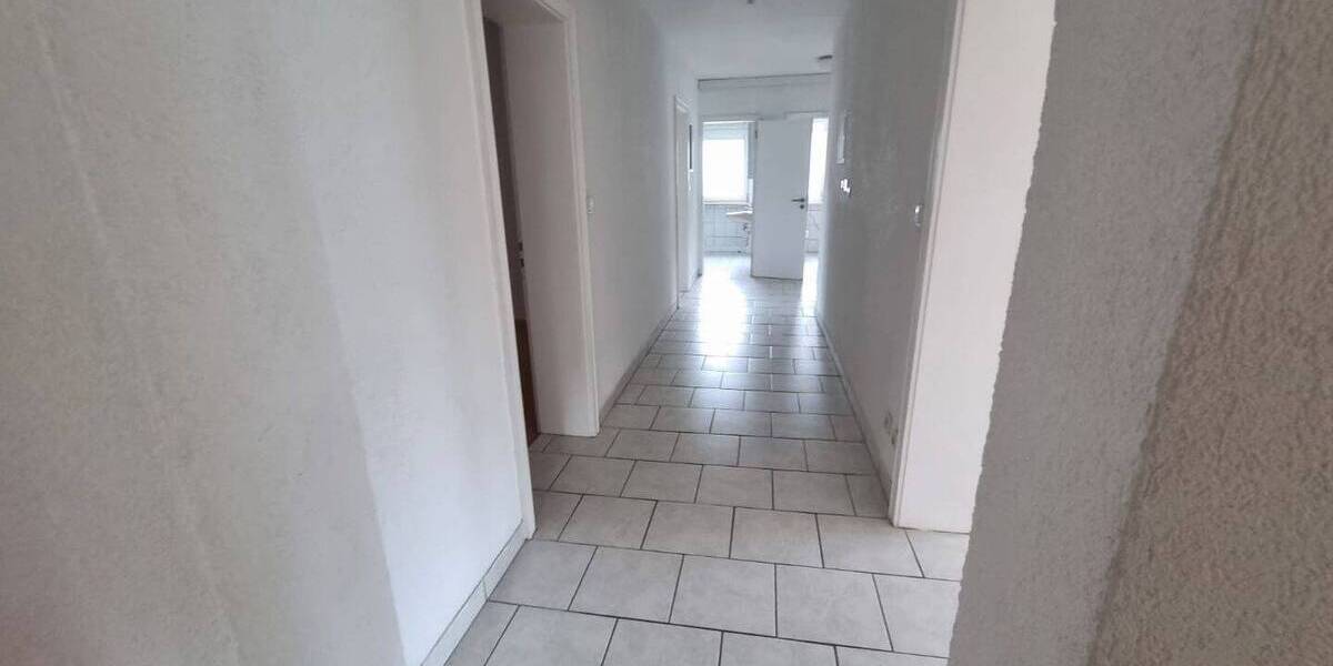 Etagenwohnung Amberg Gailoh - 5 Zimmer, 140 m&sup2;, 990&euro; | Angebot:26891633