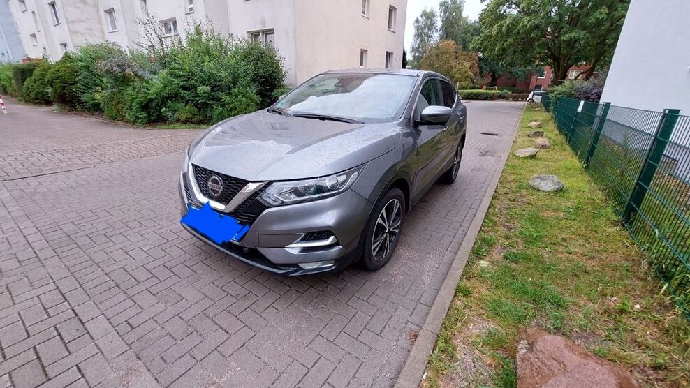Nissan Qashqai 56.000 km 18.000 € Hamburg 22179