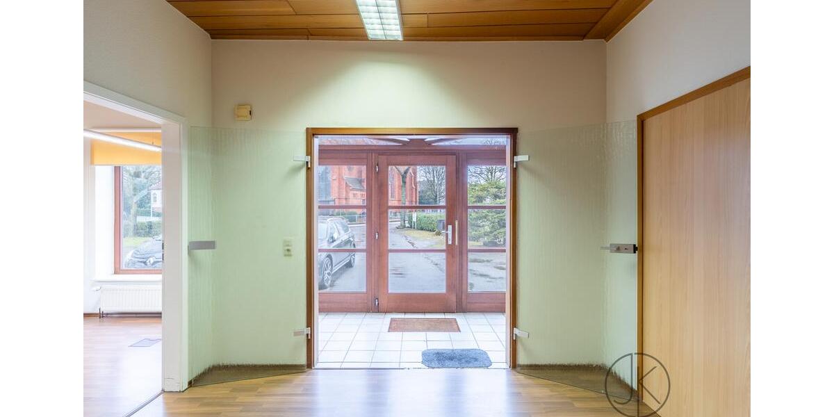 Gewerbeobjekt Bremen Huchting - 1.500&euro; | Angebot:25650515