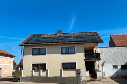 Gepflegtes 1-2-Familienhaus,Nebengebäude,landw.Hofstelle 6 zimmer