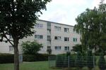 renovierte 3 12-Zimmer-Wohnung mit Vollbad und Balkon