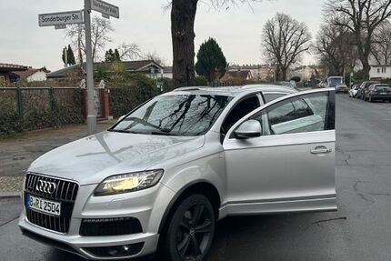 Audi Q7 336.000 km 14.600 &euro; Berlin 13357