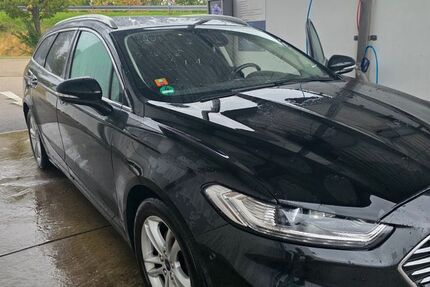 Ford Mondeo 148.500 km 9.500 &euro; KAPPELRODECK 77876