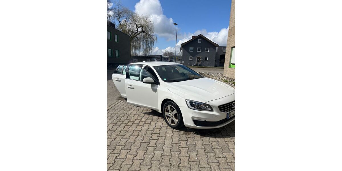 Volvo V60 170.000 km 10.500 &euro; Altusried 87452
