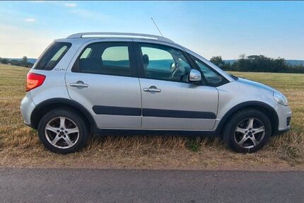 Suzuki SX4 98.903 km 6.500 &euro; Königsee 07426