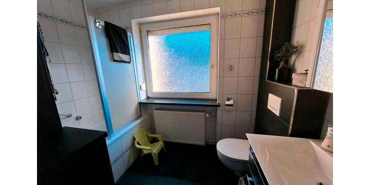 Reihenhaus Hof Christiansreuth - 4 Zimmer, 110 m&sup2;, 284.000&euro; | Angebot:26268348